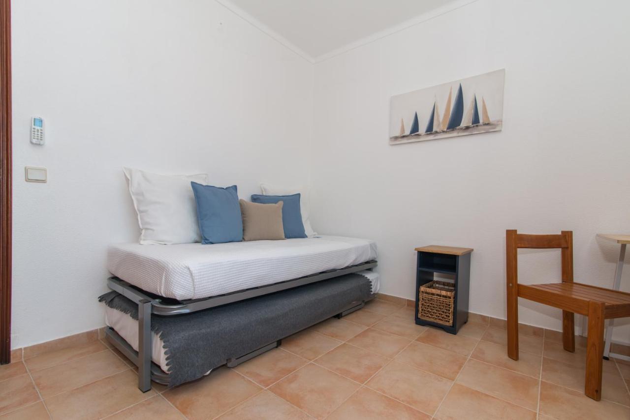 Casa Oceanus - 2Bdr W Pool & Relaxing Balcony - 5 Mins Downtown Apartment Cabanas De Tavira Exterior photo